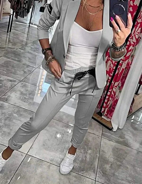 Adriana - Conjunto elegante